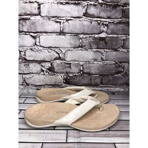 Vionic Layne Cream Leather Thong Flip Flops Orthopedic Sandals Women 10M US/42EU